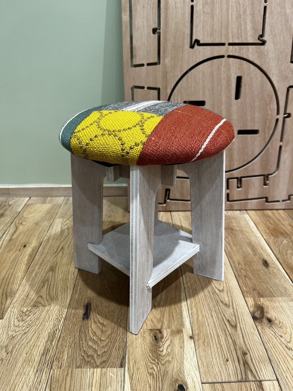 【Keitto Oppi】親子で家具づくり♪ 北欧ハギレでつくる オリジナルスツールづくり