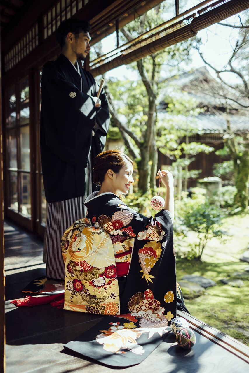 【和婚が気になる方】人気の色打掛試着×提携本格神社式紹介