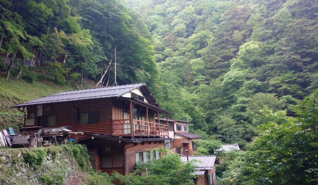 【2026/6/17(水)】奥多摩で、テント泊はじめませんか？ 三条の湯と七ツ石小屋が教えてくれる、山の歩き方と過ごし方