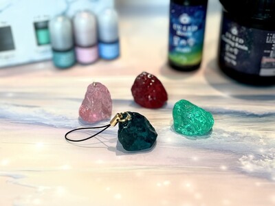 【Summer Craft 】レジンストラップを作ろう by PADICO  8月2日(土)・8月8日(金)＊お子様可