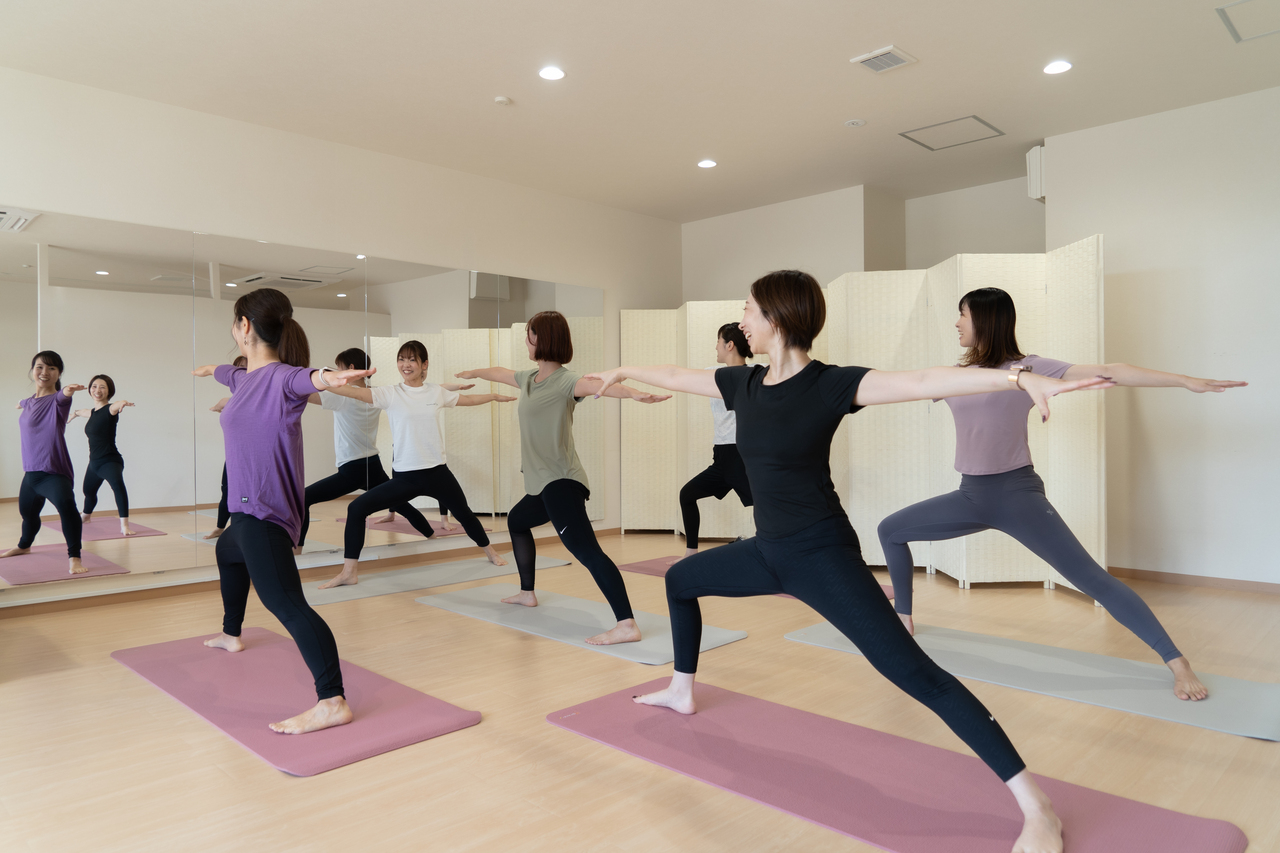 自律神経を整えるヨガ(MIOU):強度★★☆