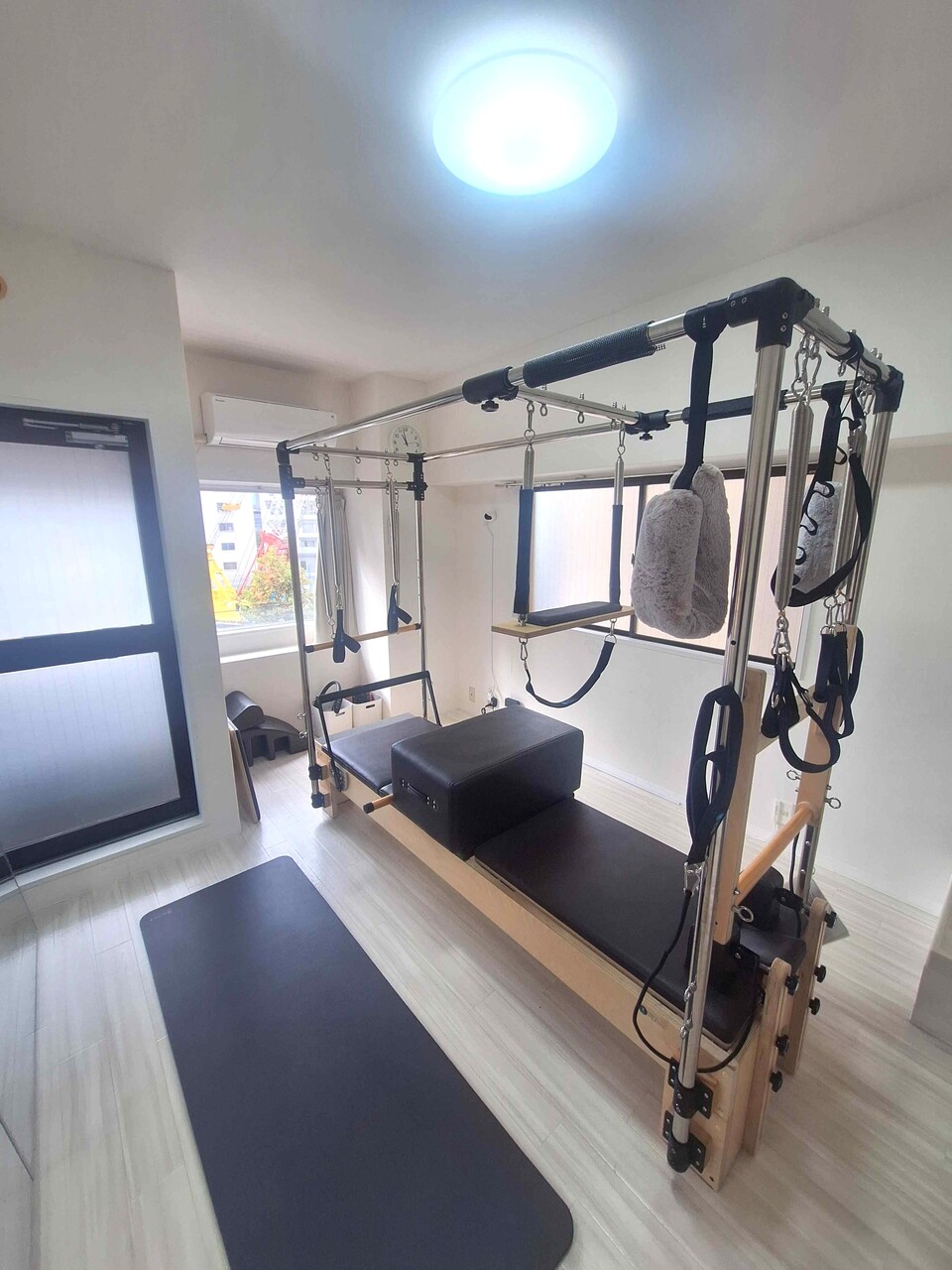 【sr pilates studio 六本木乃木坂】 マシンピラティススタジオレンタル｜六本木徒歩5分 乃木坂徒歩1分