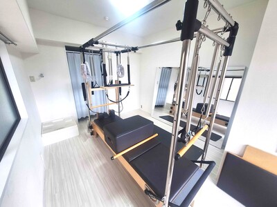 【sr pilates studio 六本木乃木坂】 マシンピラティススタジオレンタル｜六本木徒歩5分 乃木坂徒歩1分