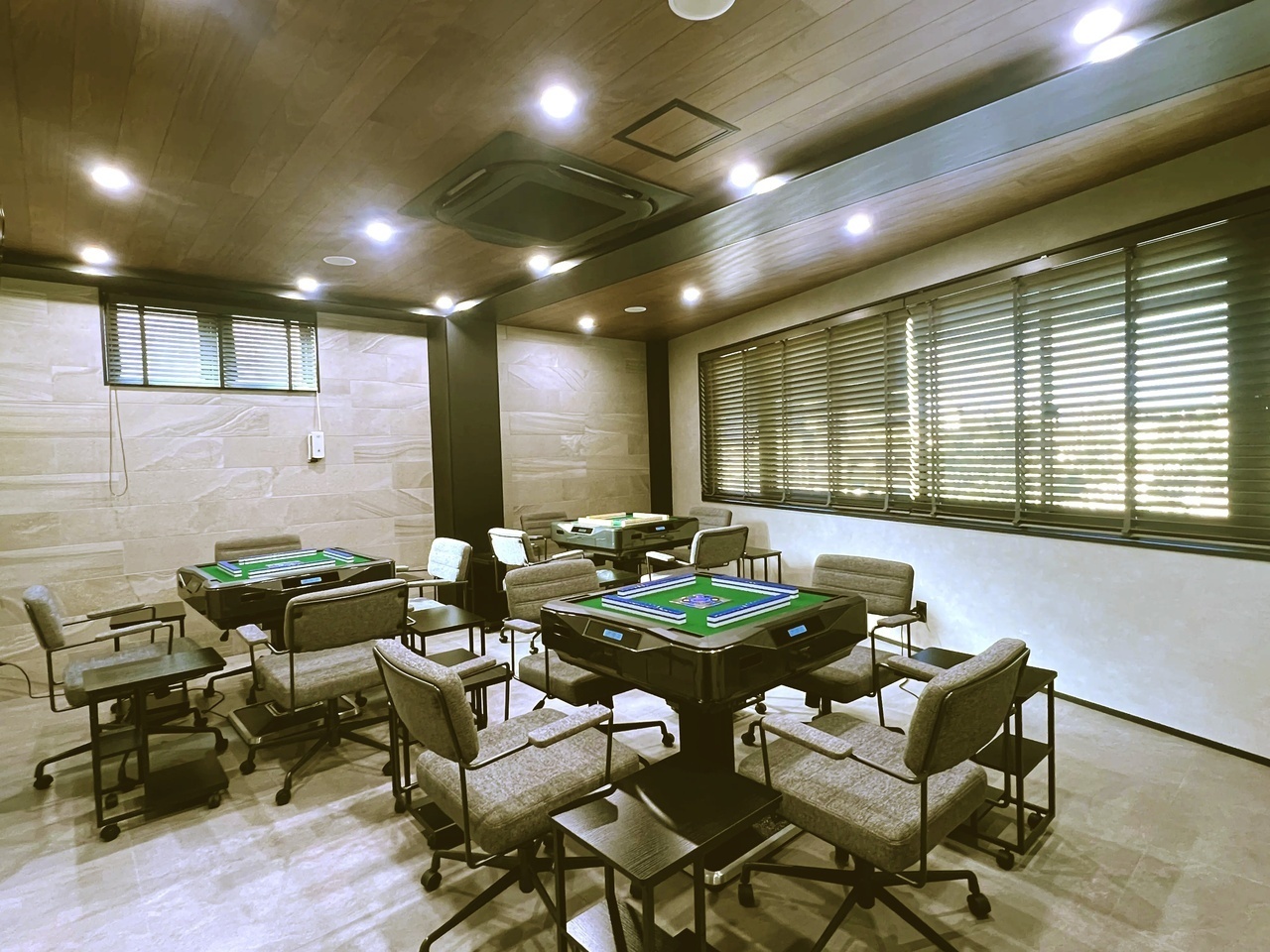 雀卓3台 (12名様分)