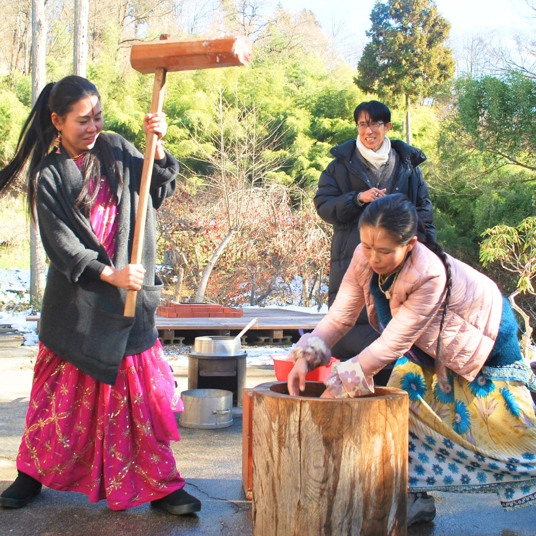 New Year’s ヤグナ＆お餅つき2026