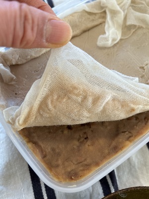 ＜贅沢味噌＞二倍麹の甘味噌仕込み会（桜の押し寿司と麹の発酵ランチ）