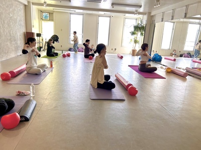 モーニングピラティス(グループレッスン)