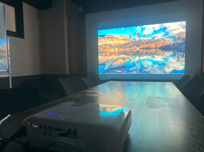 新橋銀座口店 / 6名会議室