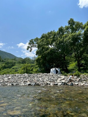 【関東・群馬】グループ貸切120分制／湯檜曽川の天然川水風呂でテントサウナ