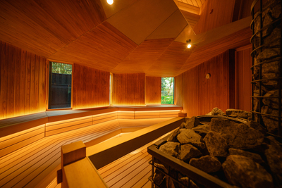 【土日祝】木のサウナ