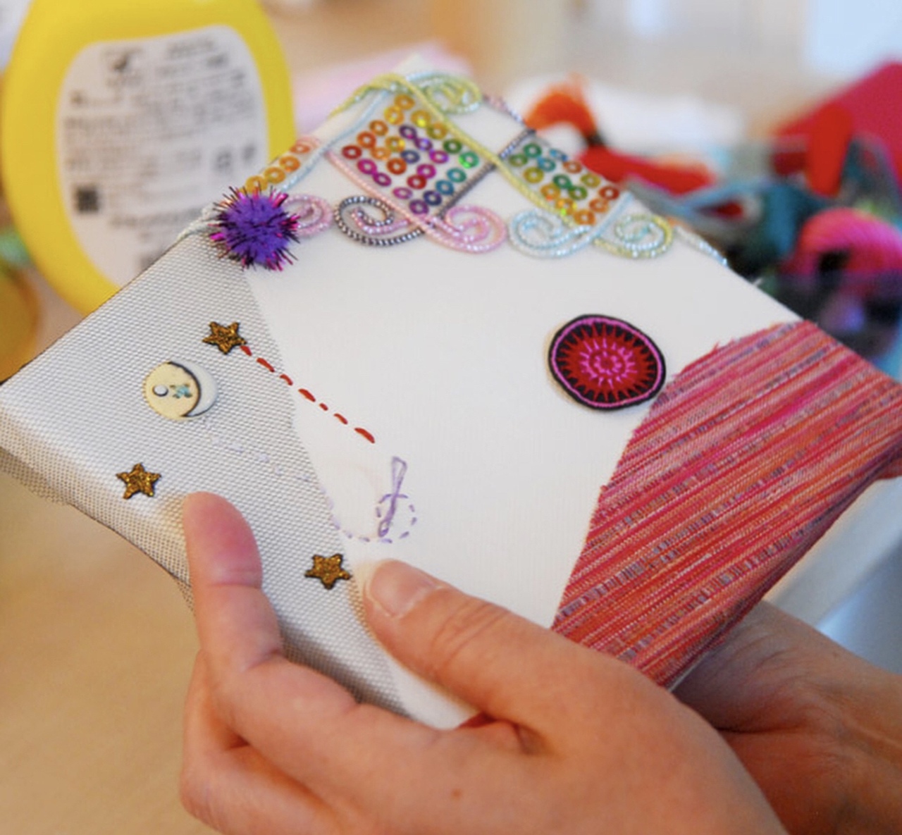 縫い絵の時間へようこそ～A.キャンバスアート～