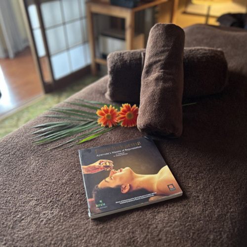 Ayurveda salon ojas の予約ページはこちら