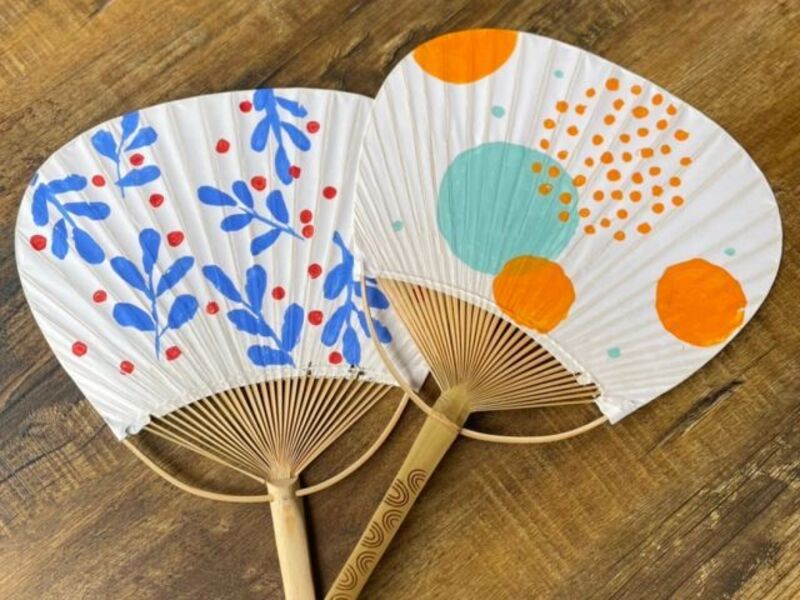 クラフトカフェ夏祭り【うちわ絵付け体験】+レインボーかき氷
