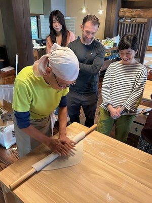 ＜春の山菜摘み企画＞長野ウェルネス松リトリート