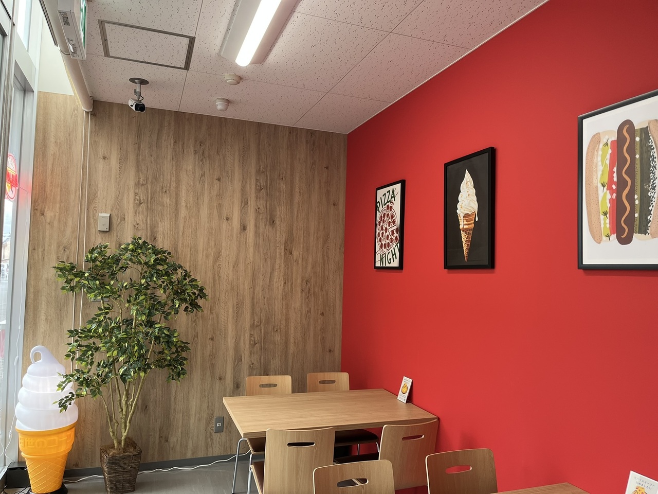 PIZZA STORE　イートイン貸切予約