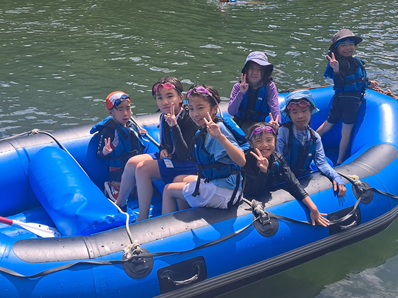 ファミリーラフティング