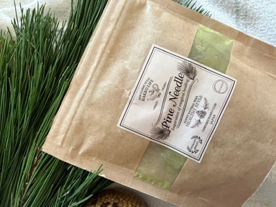 松の米粉カヌレ×潤う松オーガニックリップクリーム｜松パウダーで作るグルテンフリースイーツー