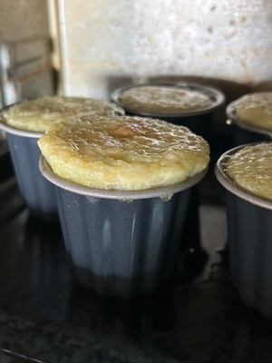 松の米粉カヌレ×潤う松オーガニックリップクリーム｜松パウダーで作るグルテンフリースイーツー