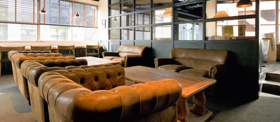 神保町店 / ソファ席