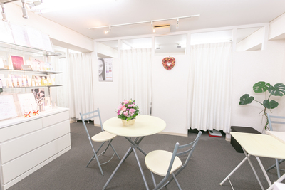 エルクレスト新宿店☆大人気！エンダモロジー痩身トライアル６０分✖３回￥１２，８００‐