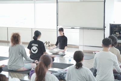 《妙典》9/23(火) 初めてのインドヨガ  − 伝統的インドヨガで心と体をリフレッシュ♪ −