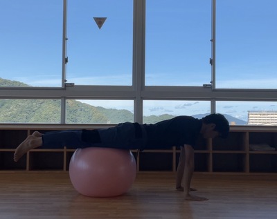 【中級】バランスボール