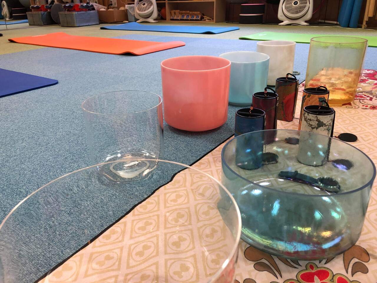 クリスタルボウル＆ヨガ