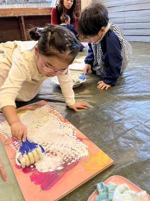 Little2月★お馬の親子がかくれんぼ(1歳半～８歳頃）