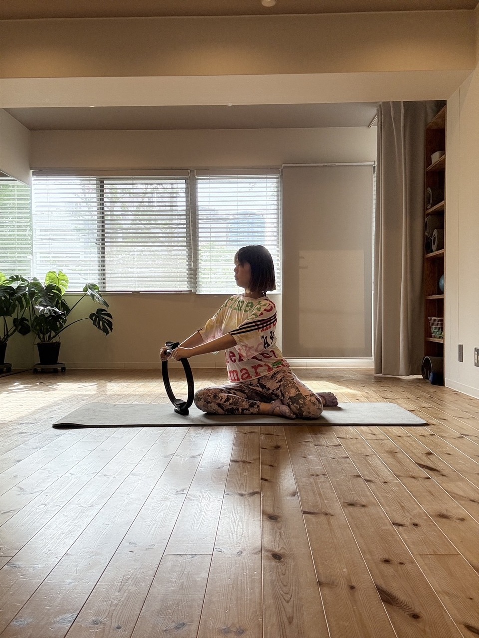 ★3 ［リングピラティス］KANA