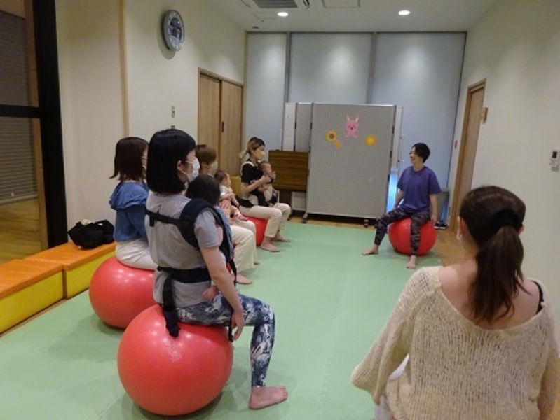 バランスボールで体のケア