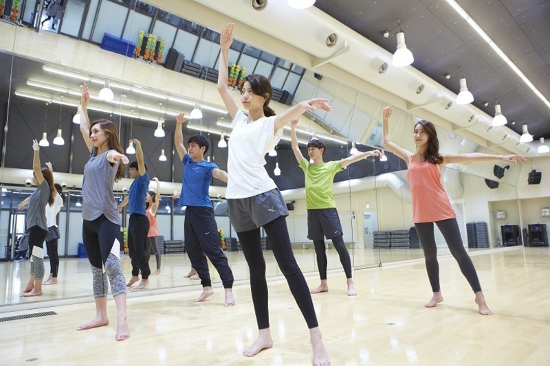 【2025年度秋期】+R「 ハッピネスダンス」