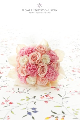 プリザーブドフラワー資格取得コース