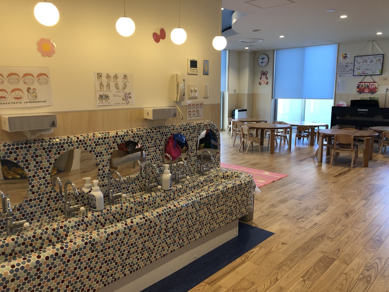 Let's  English！(対象：3.４歳児）12月