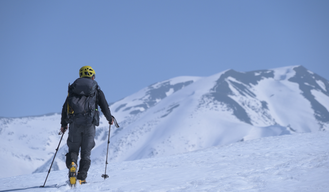 【2025/11/12(水)】雪山初心者のための冬靴＆アイゼン装備とウェア講習会　