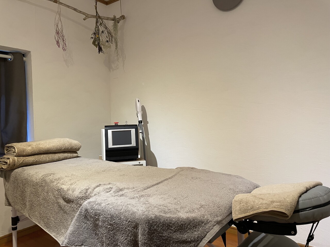 脱毛＆セルフ脱毛のご予約はこちら