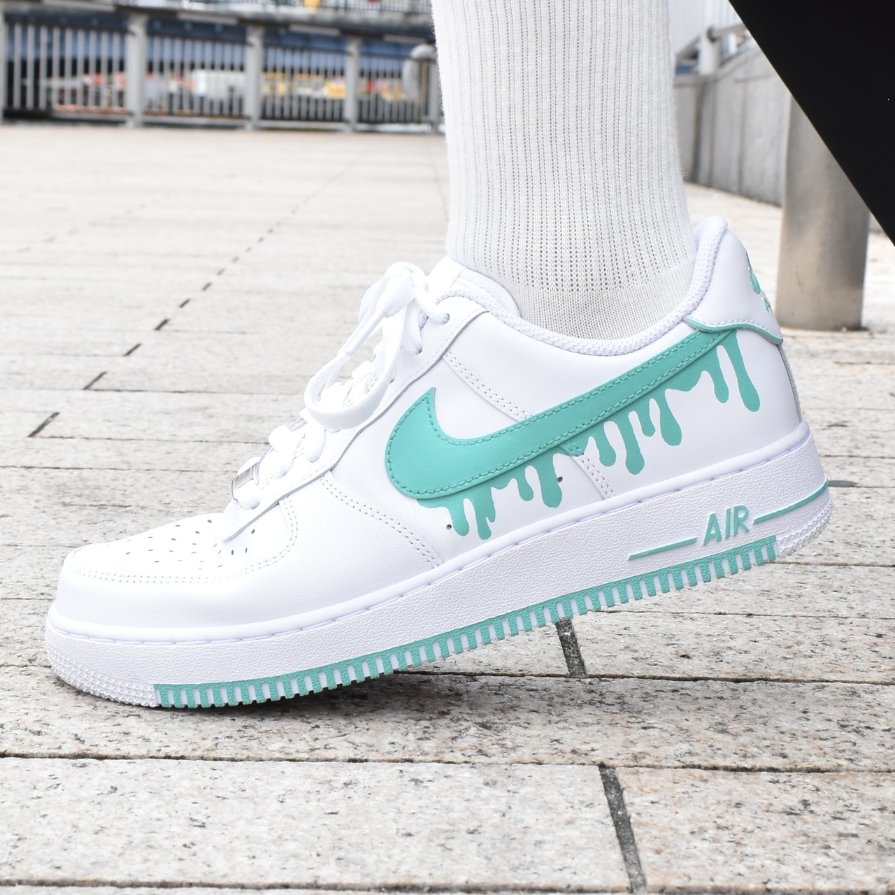 【SNEAKER SPLASH】