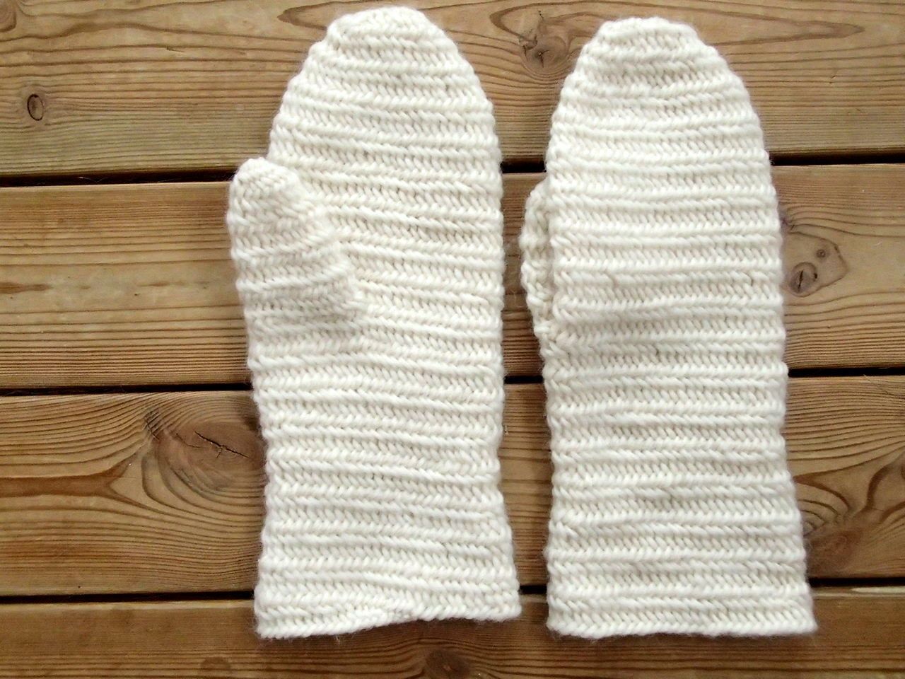 マツバラヒロコ「ノールビンドニングのミトン」