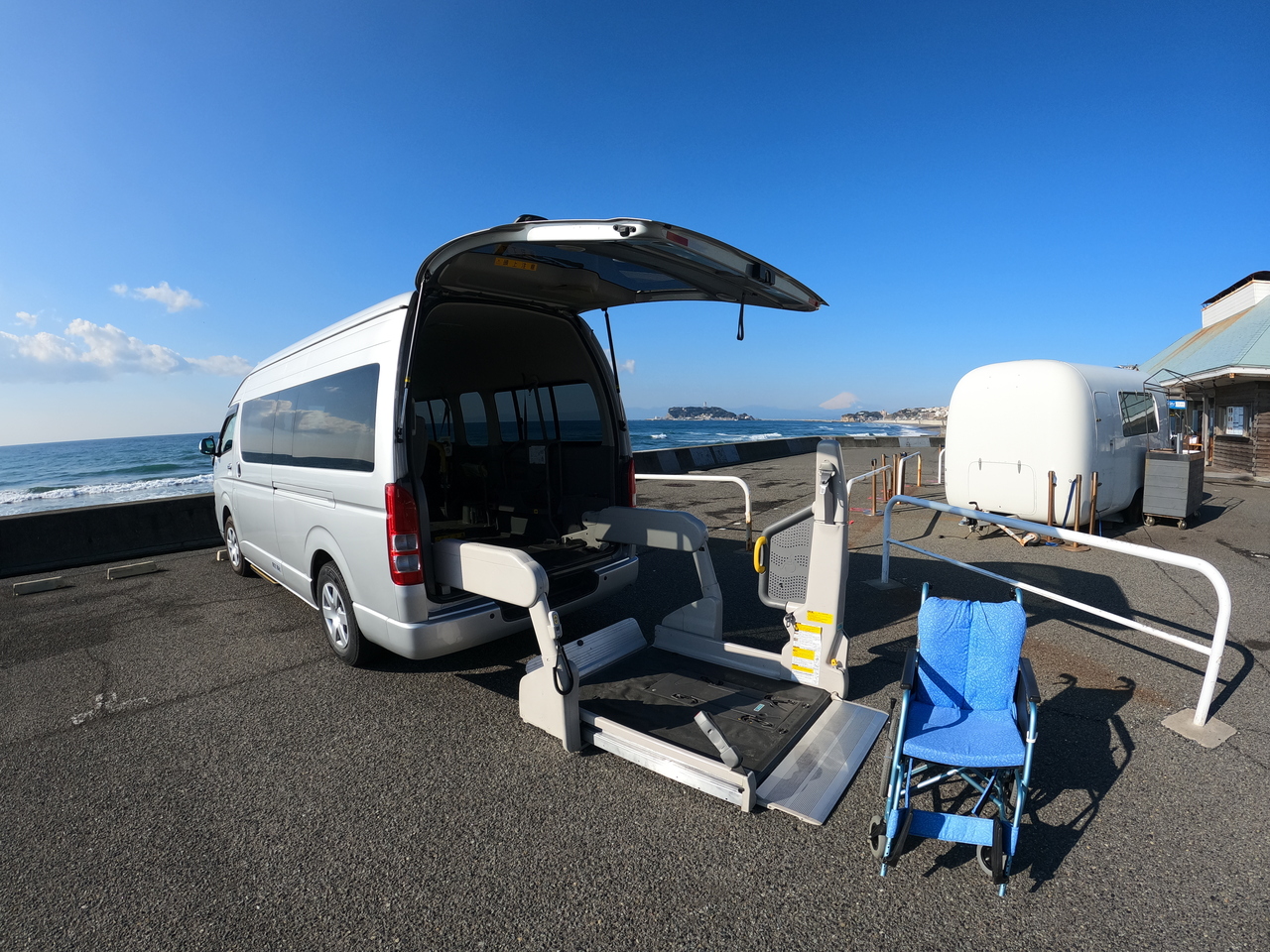 介護タクシー　予約