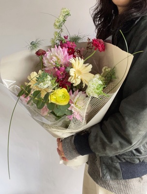 RENEWAL！【FASHION bouquet CLASS】季節の花材をつかった気軽なファッションブーケLESSON