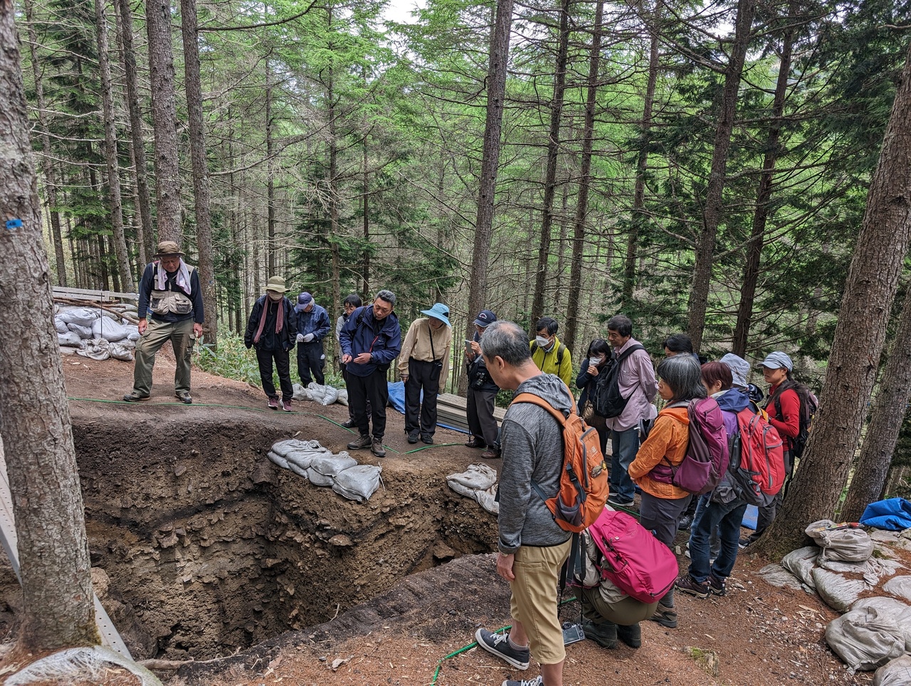 コース番号5111【日帰りプラン】許可なしでは入れない黒曜石の宝庫「星ヶ塔遺跡」