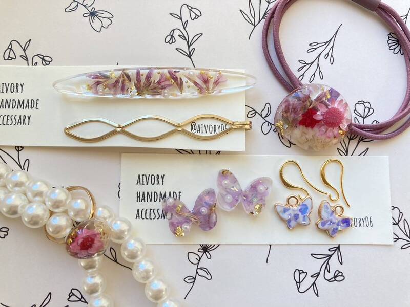 おもちママ♡です。ビジュー.ハンドメイド♡イヤリング♡ PourVous ピアス ビジュー コットンパール 結婚式ピアス フラワー