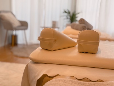 Amy【予約カレンダー】