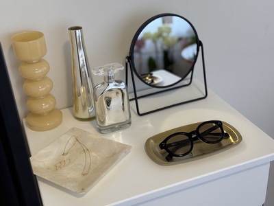 Amy【予約カレンダー】