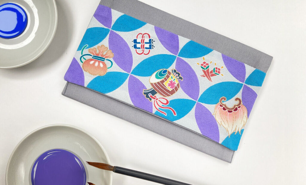 はじめてさんの友禅染め(手書き友禅で描く、宝尽くしの懐紙入れ)