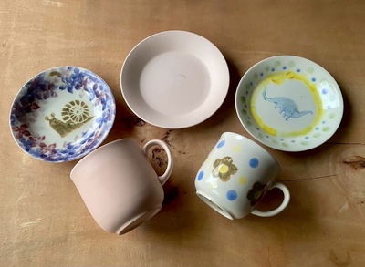 スタンプで自分オリジナルのうつわをつくろう