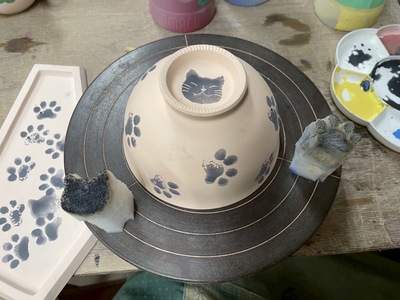 スタンプで自分オリジナルのうつわをつくろう