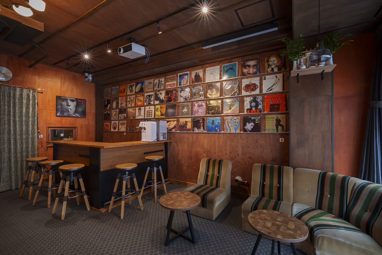 【貸切予約】飲み放題つき貸切プラン 2,500円/2時間(10名以上)