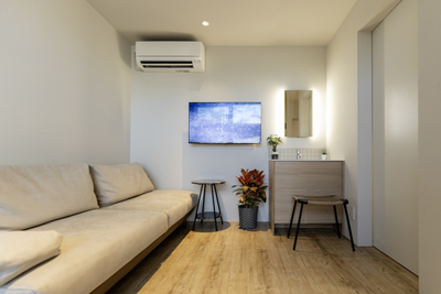 2.木漏れ日リフレクション　砂(suna)　天然温泉＆露天風呂付　3名　60分　3,800円