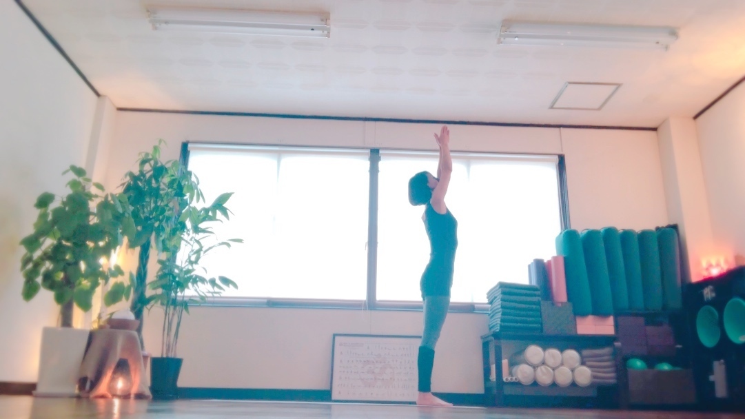 モーニングフローyoga