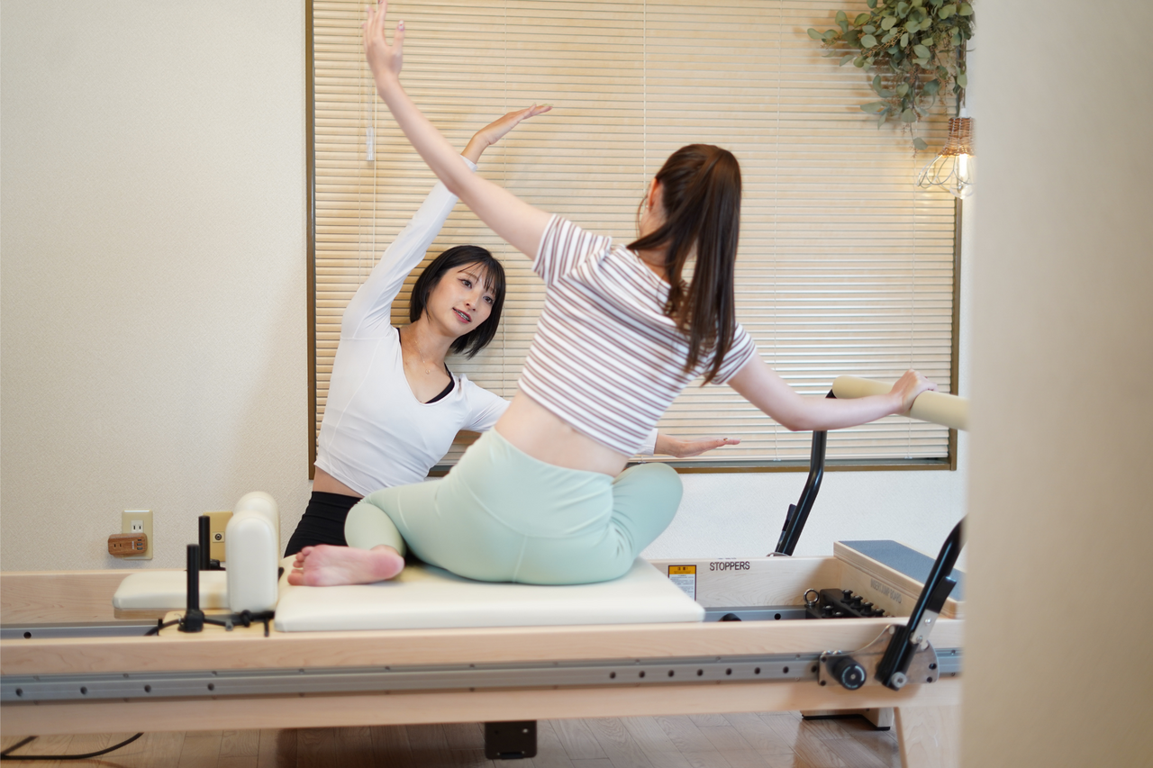 パーソナルマシンピラティスレッスン